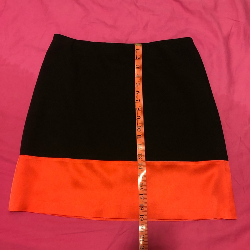 SALE Ann Taylor black/orange silky heavy material skirt size 12